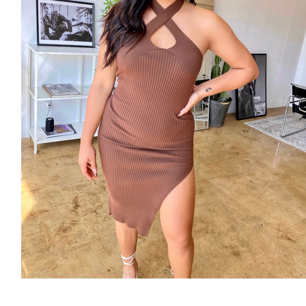 Ribbed halter neck midi dress